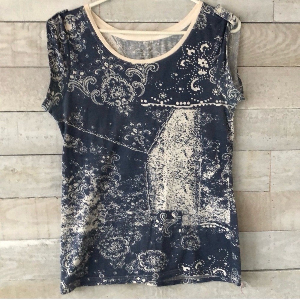 Levi’s med Women's Top